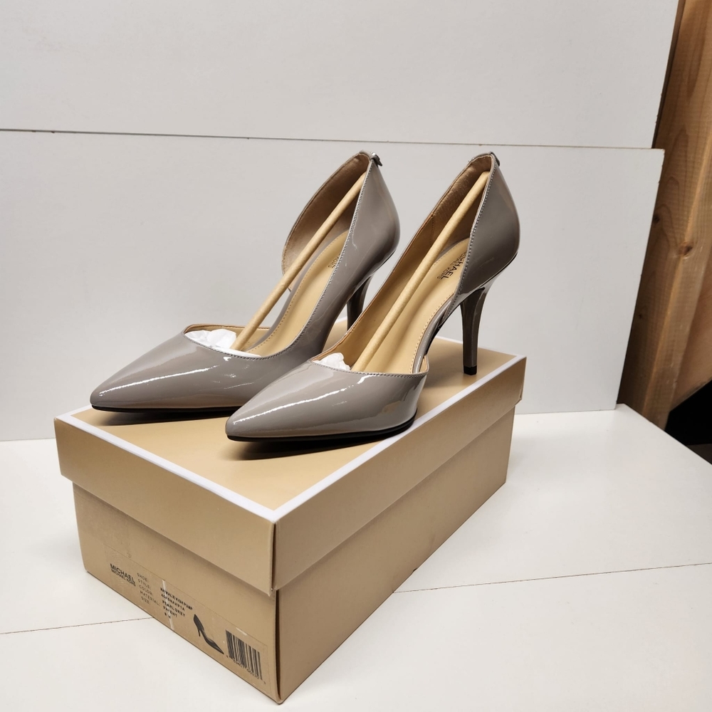 Nathalie high pump pearl grey patent Stellito